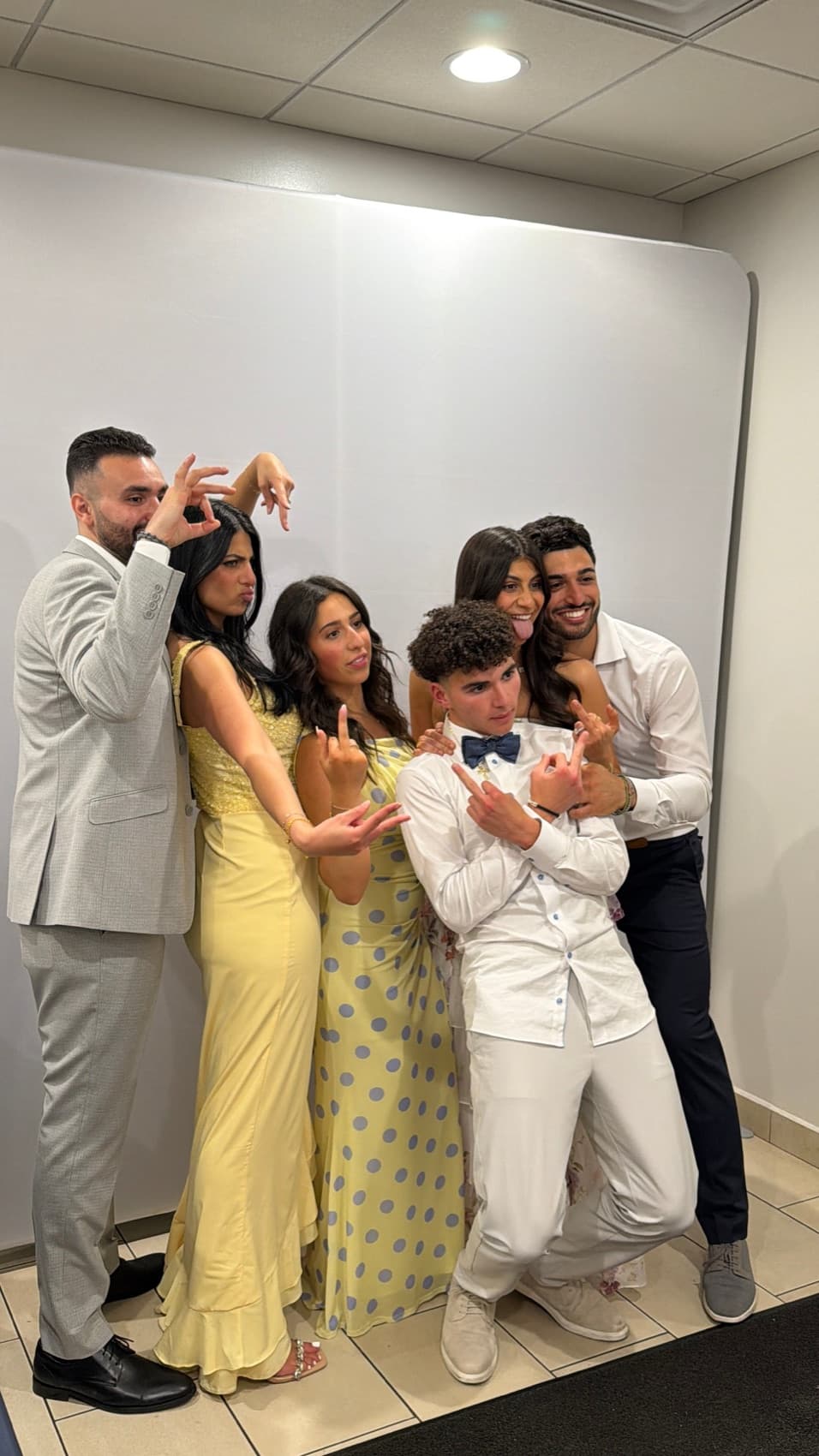 Weddings photo booth by Snap'N'Stick